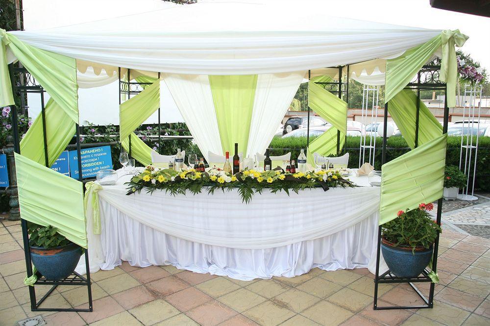 Park Hotel Briz Golden Sands Bagian luar foto