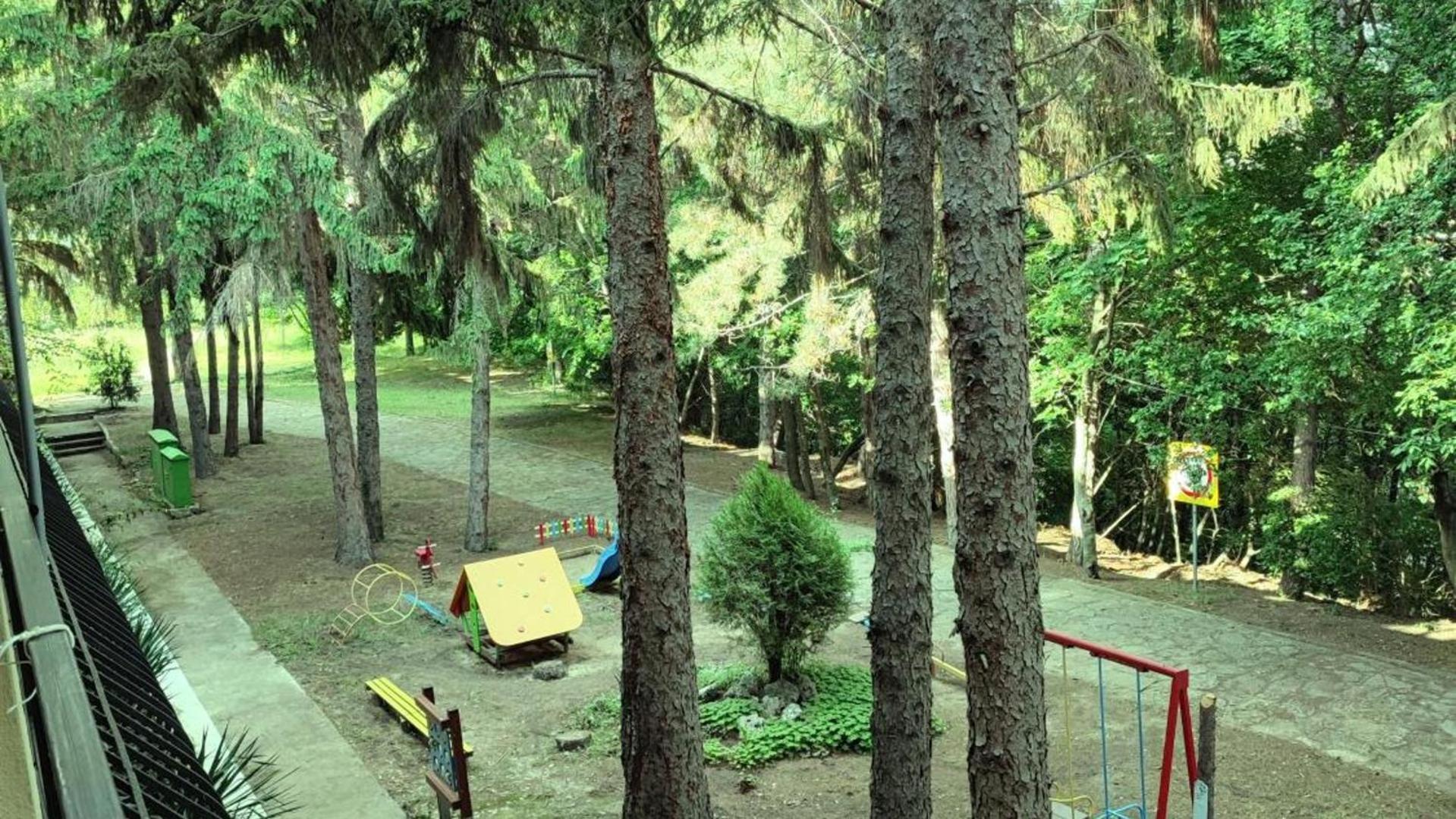 Park Hotel Briz Golden Sands Bagian luar foto